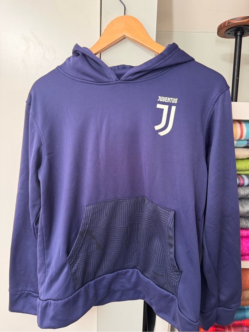 Juventus FC Youth Hoodie – Navy Blue – Size 12 Years ⚽